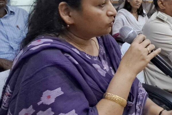 कटिहार के मिरचाई बारी में श्वेता मिश्रा के सरकारी आवास पर SVU की छापेमारी।