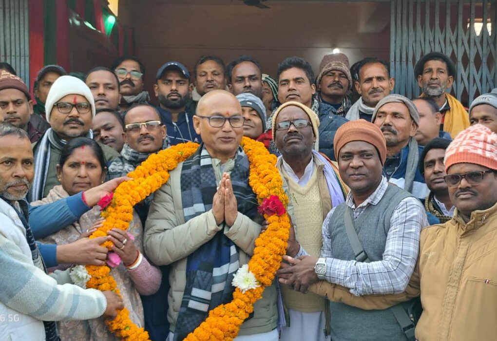 डंडखोरा में विधायक दुलाल चंद्र गोस्वामी का नागरिक अभिनंदन समारोह